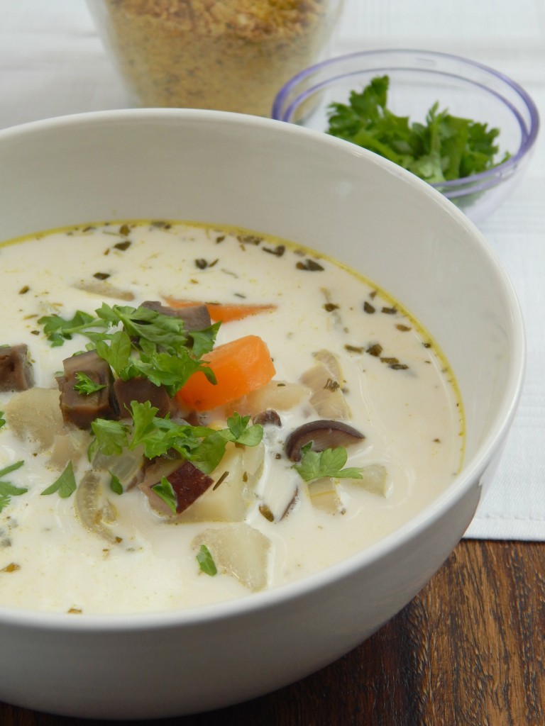 Redmond Multicooker and My Fresh Mushroom Soup