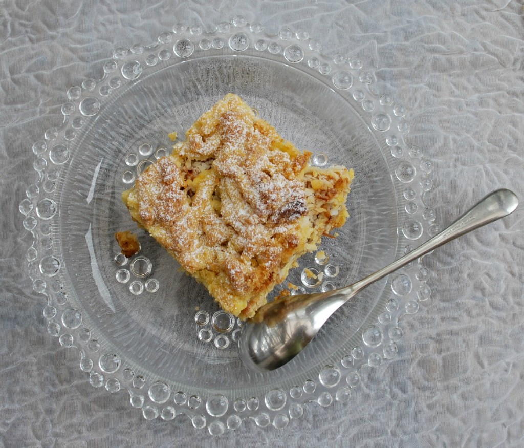 My Sugar Free Rhubarb & Apple Pie