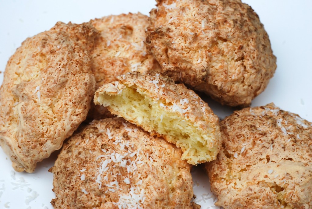 My Super Quick & Easy Coconut Macaroons