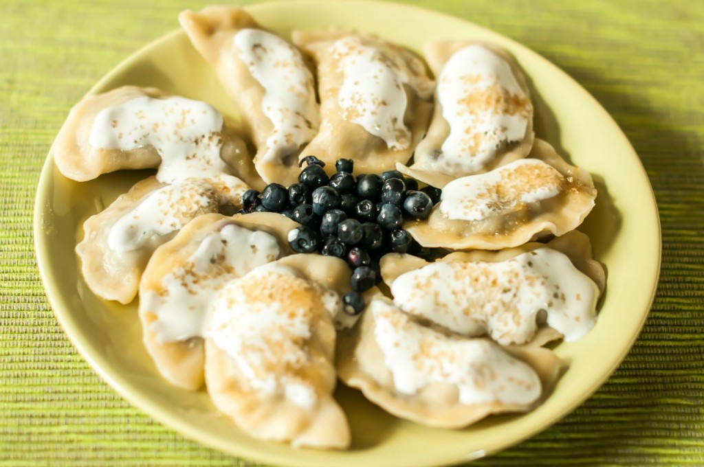 Blueberry dumplings – Pierogi z Jagodami