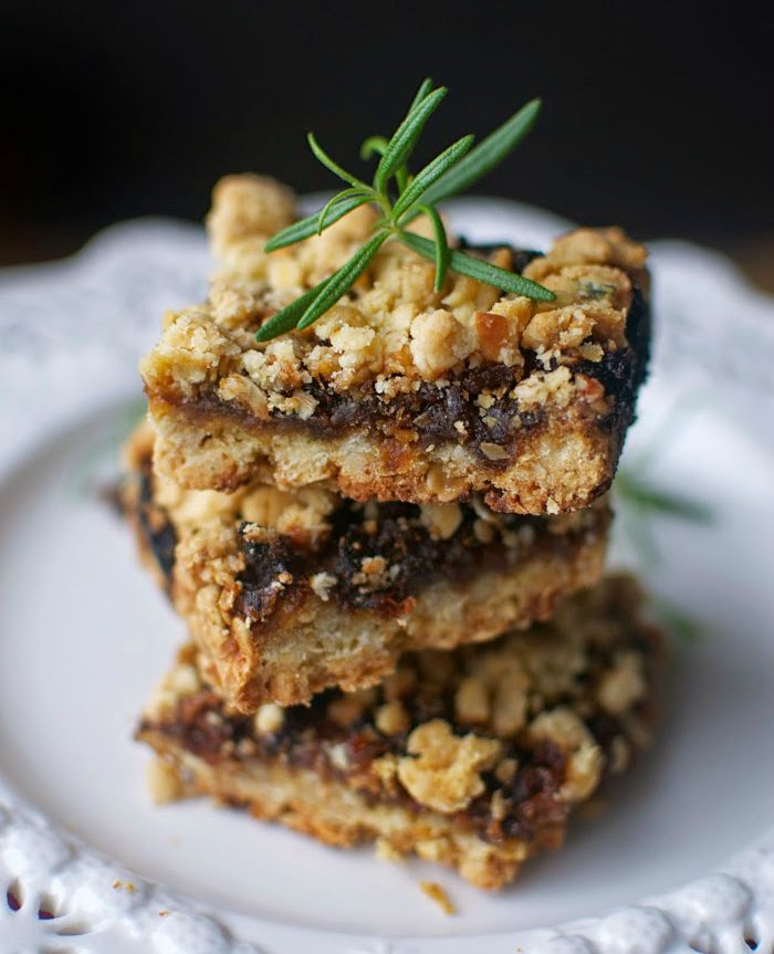 Bacon Jam Crumble Bars