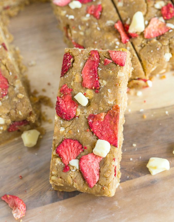Strawberry and Cream Snack Bars