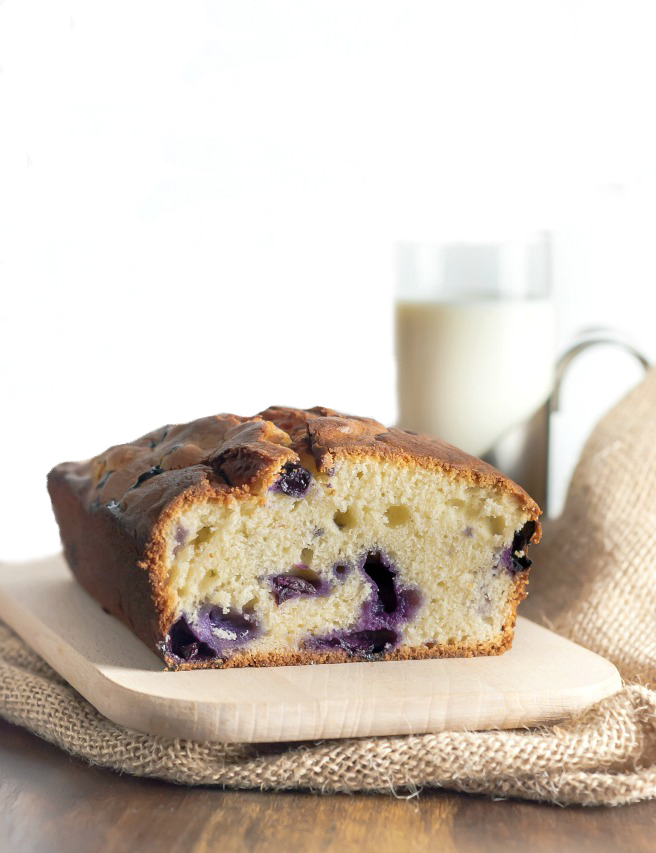 This light and fluffy sugar free blueberry yogurt cake makes for a perfect guilt free treat, at least on a sugar front. The recipe is fairly straightforward and it doesn’t call for any unusual ingredients so why not give it a try? You may just be surprised as it tastes delicious! 