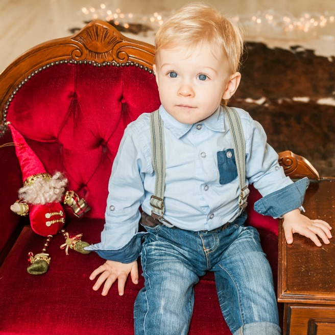 4. Baby #ootd – Feeling Festive