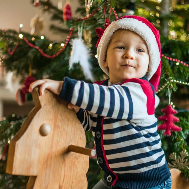 8. Baby #ootd – Feeling Festive