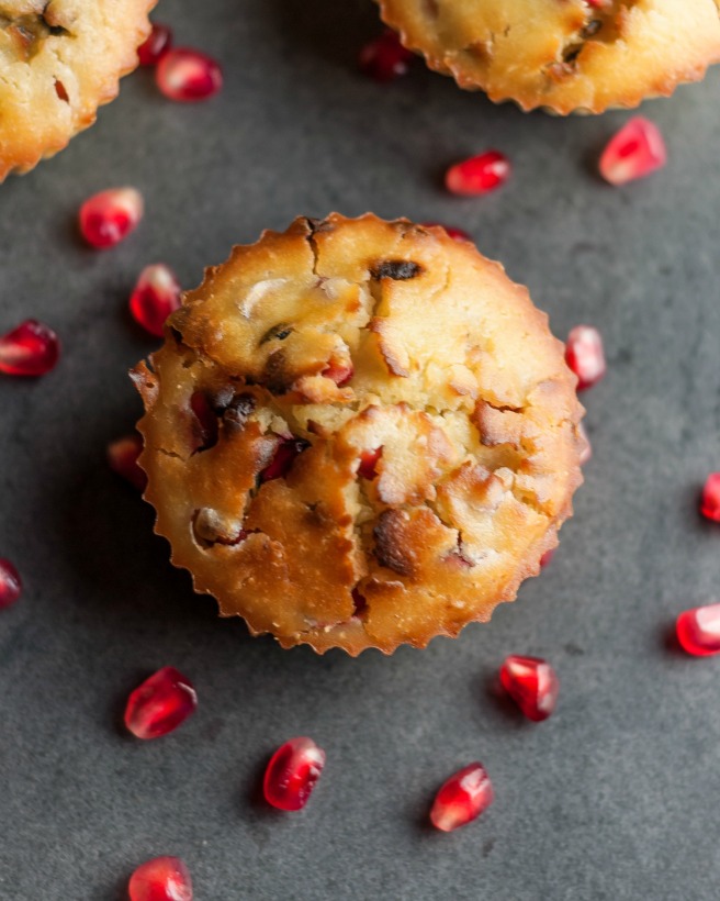 If you love fruits you will love these muffins; they are moist, zingy and very fruity, filled with crunchy seeds offering an unusual sensation in your mouth and a wonderful flavour combination on top, not to mention their totally divine smell… just being close to them you will instinctively know there are passion fruits somewhere around.