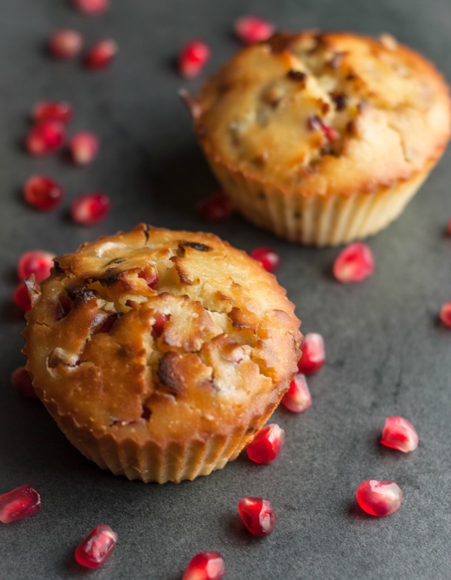 If you love fruits you will love these muffins; they are moist, zingy and very fruity, filled with crunchy seeds offering an unusual sensation in your mouth and a wonderful flavour combination on top, not to mention their totally divine smell… just being close to them you will instinctively know there are passion fruits somewhere around.