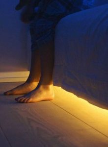 how-to-use-led-lights-to-adorn-your-home-led-bed-lights