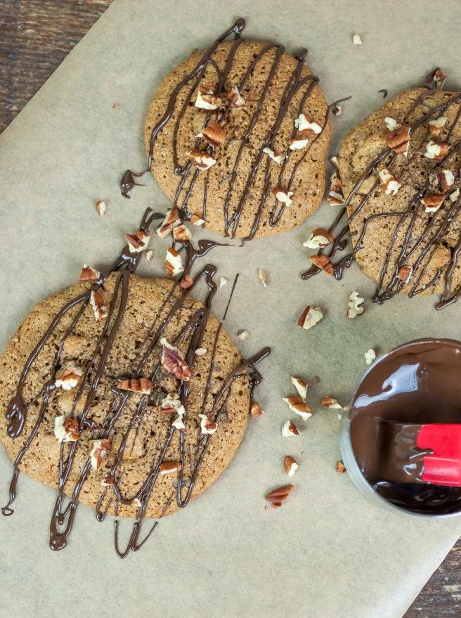 Soft and chewy, those coffee, chocolate and pecans cookies offer a great treat; an irresistible flavour combination for any time that you need a pick me up.