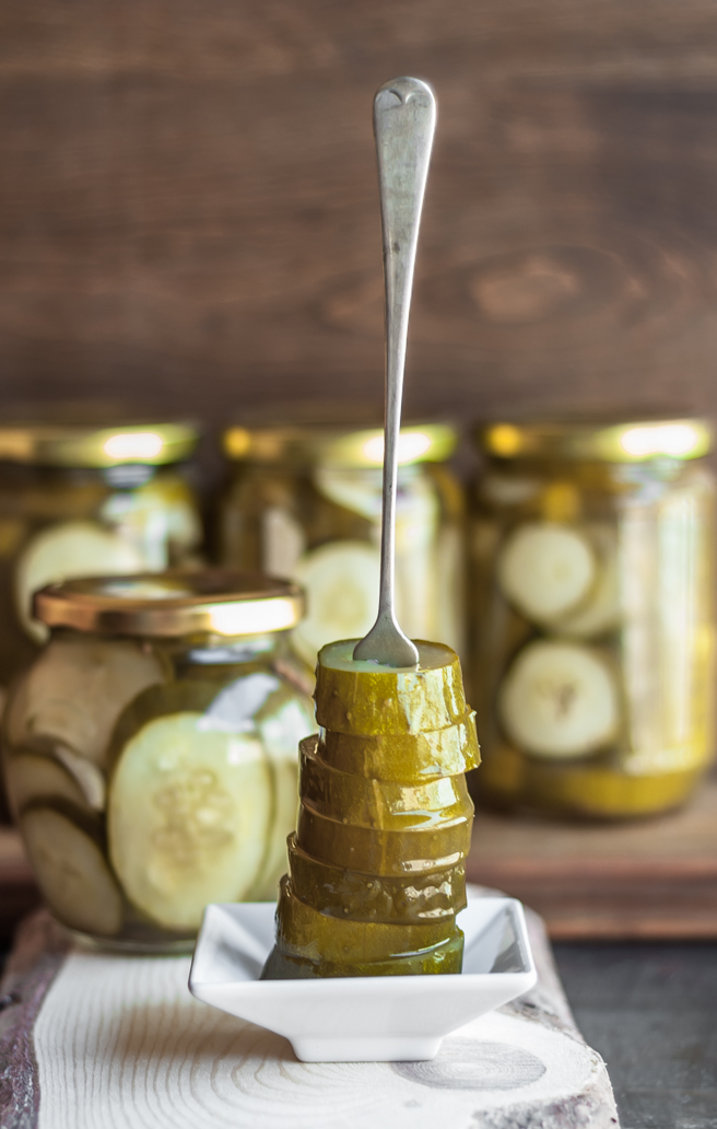 Crisp, sweet yet at the same time slightly tart with a fantastic aroma and just a hint of a vinegary bite these honey pickled cucumber slices are the perfect way to preserve them for winter time.