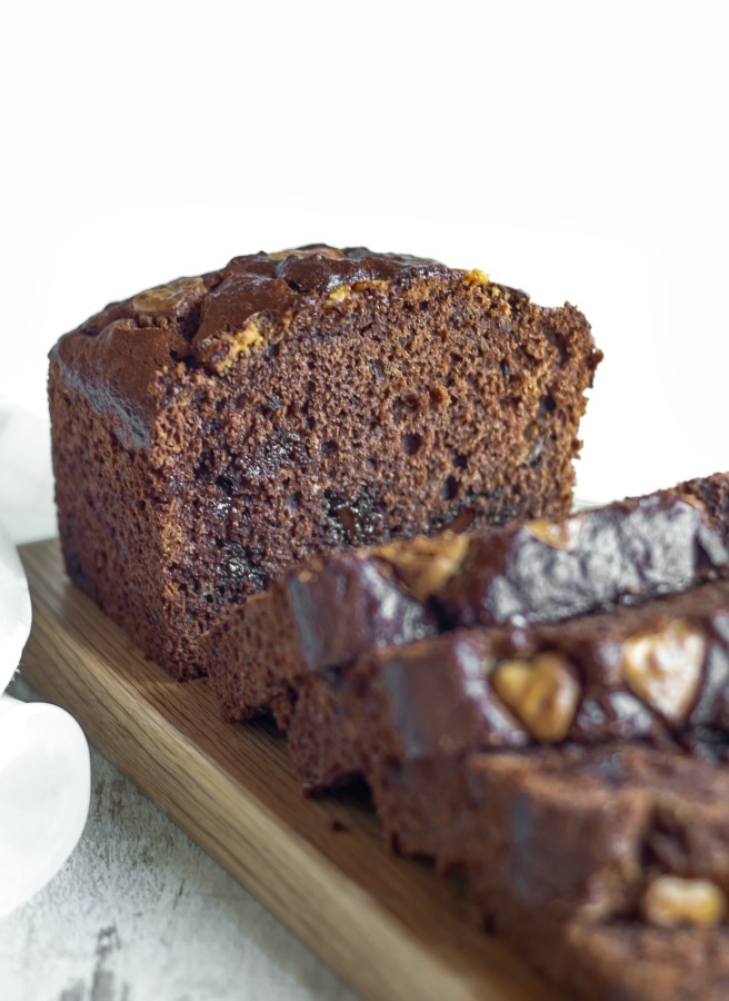 Banana bread taken to the next level – super rich yet light and moist with a deep chocolate flavour. One definitely not to be missed.